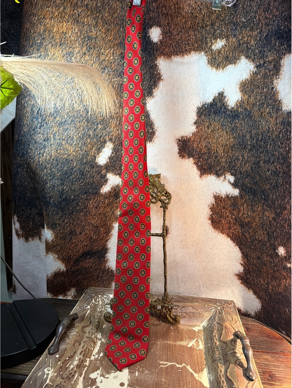 Vintage JZ Richards Red Patterned Men's Tie